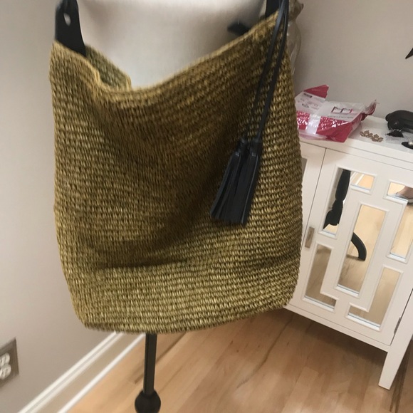 Banana Republic Bag. - Picture 2 of 5